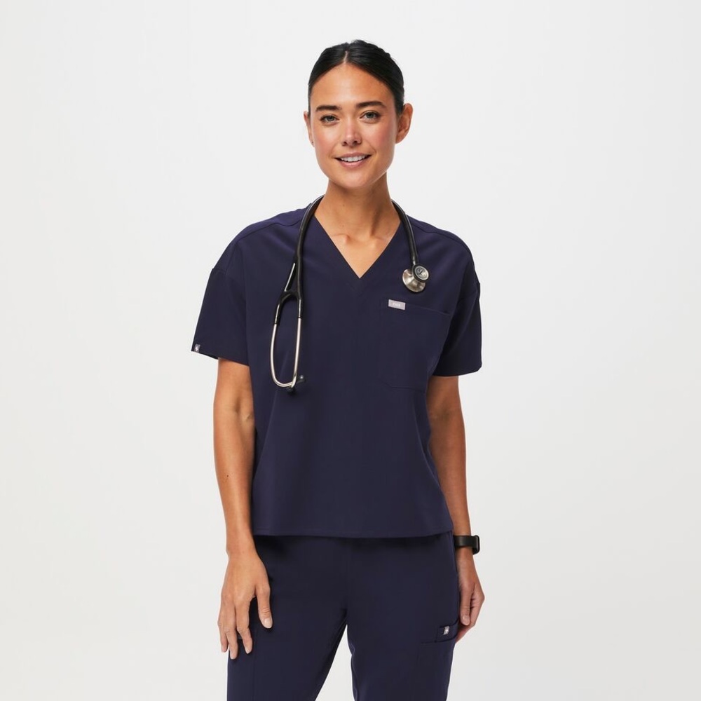FIGS navy scrub top and bottom joggers